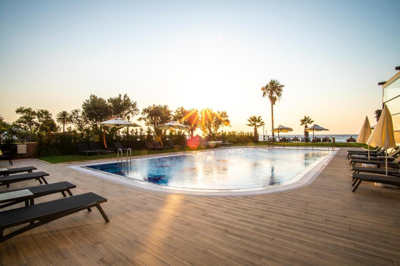 Maia Luxury Beach Hotel & Spa Guzelcamlı Exterior foto
